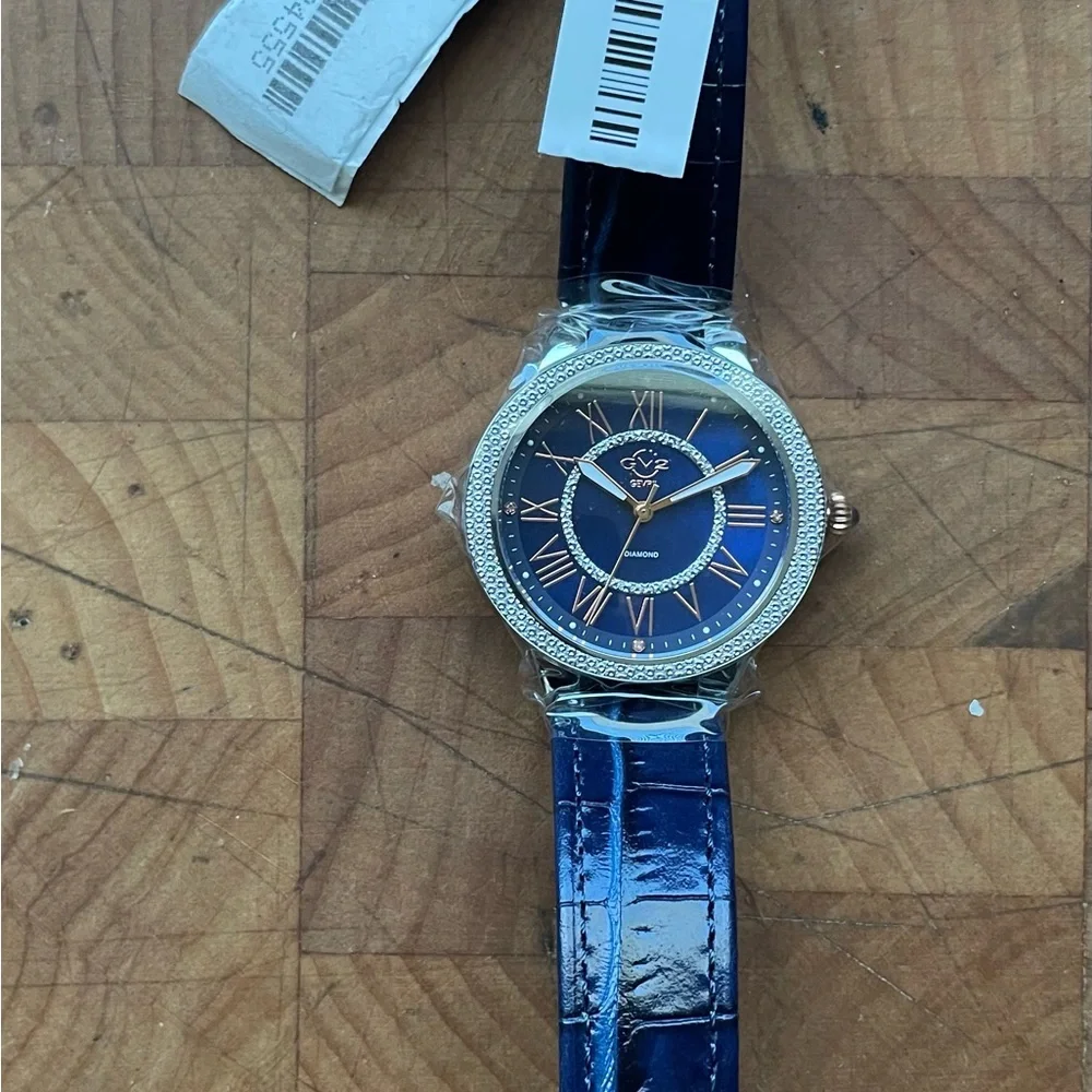 GV2 by Gevril Women's Astor II 9149-L5 Blue MOP Dial Diamond Leather Swiss Watch